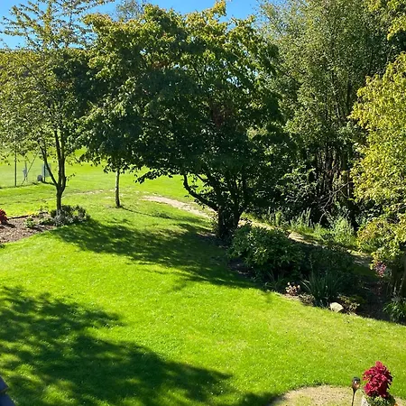 Romantic Greenhouse Syke