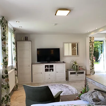 Apartament Romantic Greenhouse *